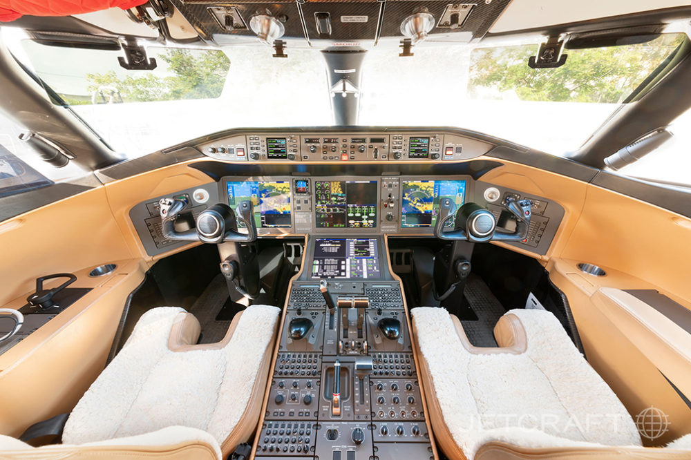 2015 Bombardier Global 5000 S/N 9679