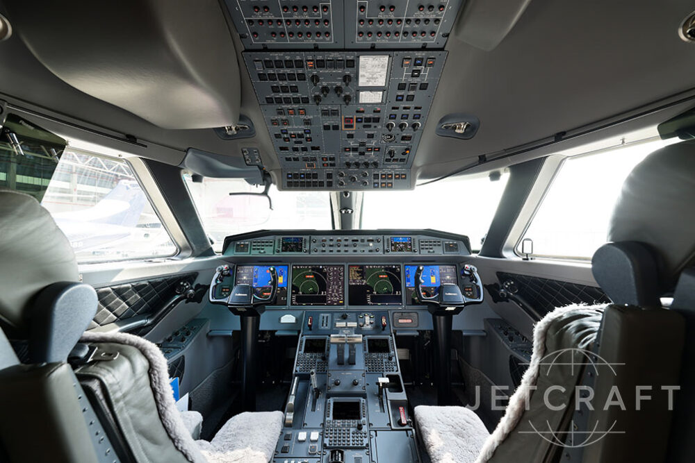 2017 Gulfstream G650ER S/N 6208
