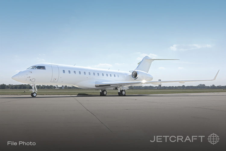 2016 Bombardier Global 6000 S/N 9704