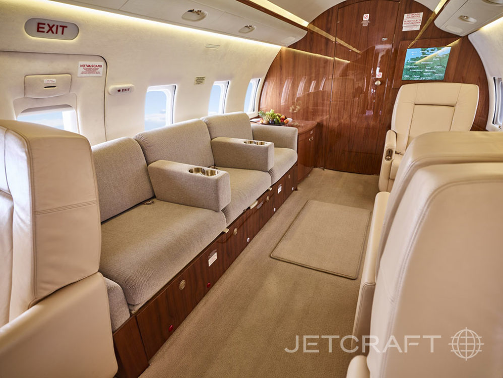 2003 Bombardier Challenger 604 S/N 5565