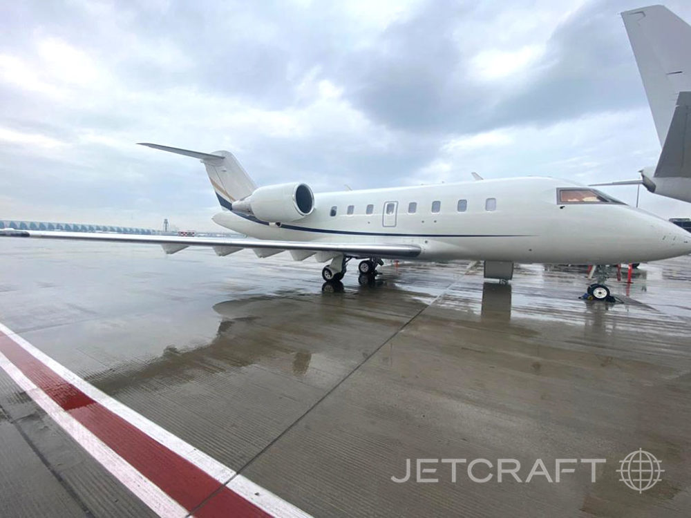 2013 Bombardier Challenger 605 S/N 5887