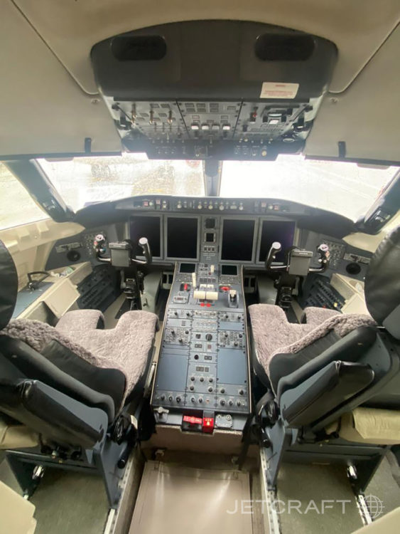 2013 Bombardier Challenger 605 S/N 5887