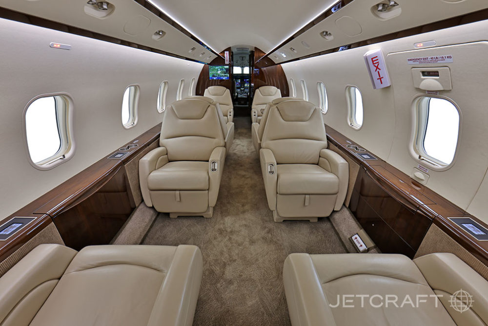 2012 Bombardier Challenger 300 S/N 20370
