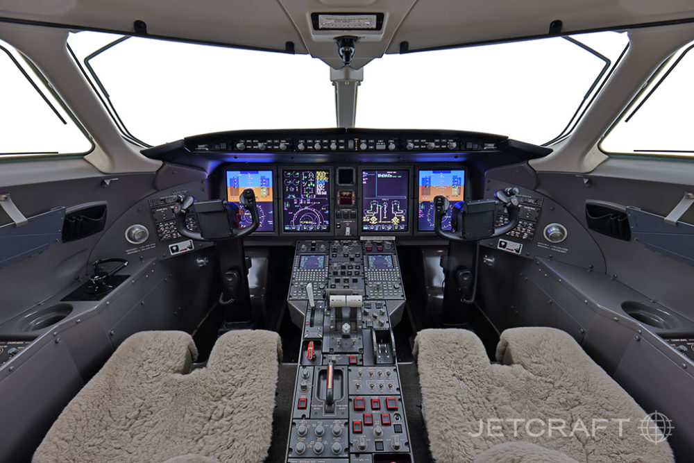 2012 Bombardier Challenger 300 S/N 20370