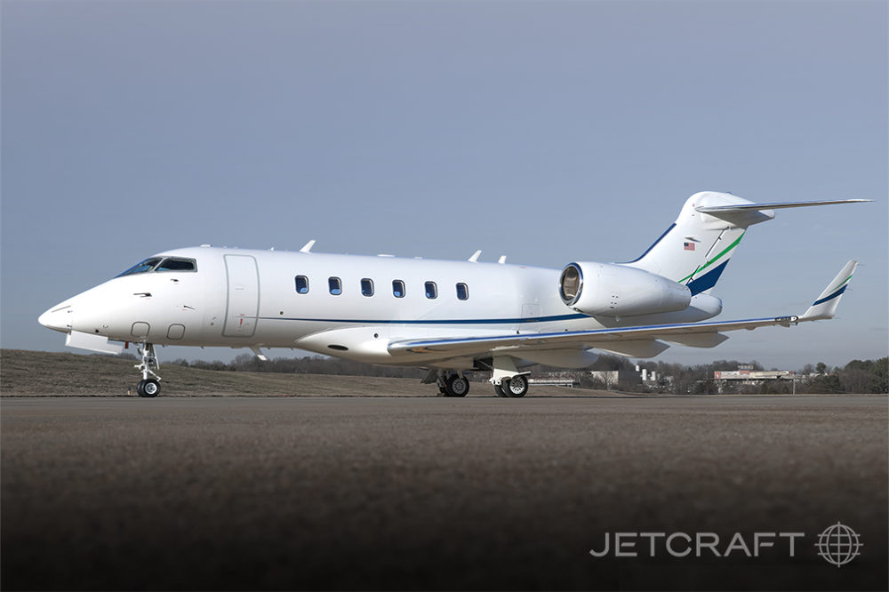 2012 Bombardier Challenger 300 S/N 20370