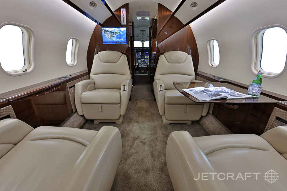 2012 Bombardier Challenger 300 S/N 20370