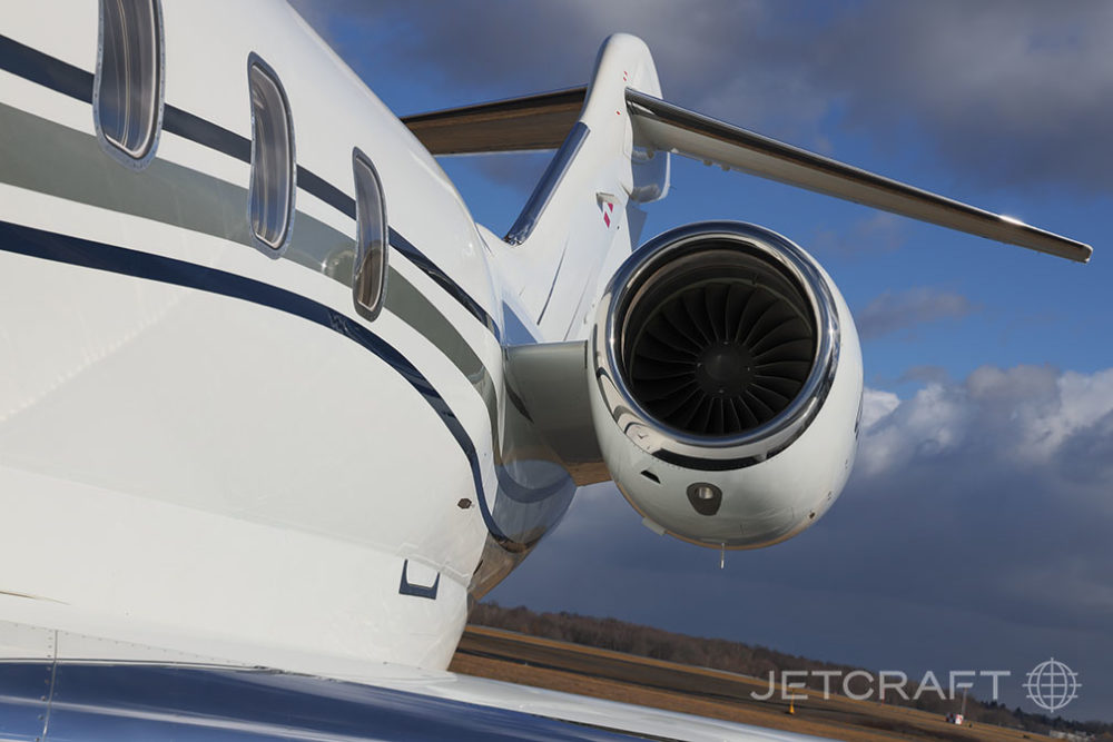 2015 Bombardier Challenger 350 S/N 20556