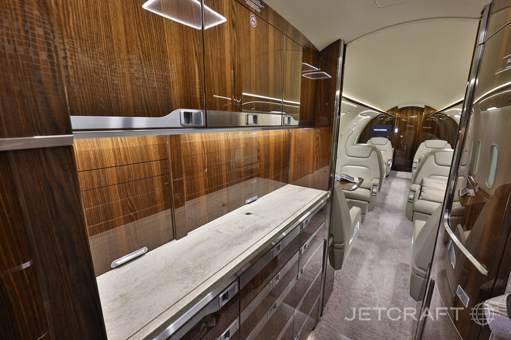 2015 Bombardier Challenger 350 S/N 20556