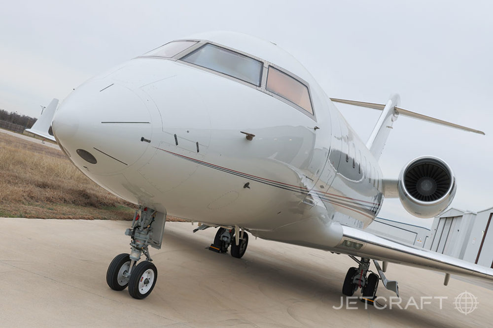 2008 Bombardier Challenger 605 S/N 5737