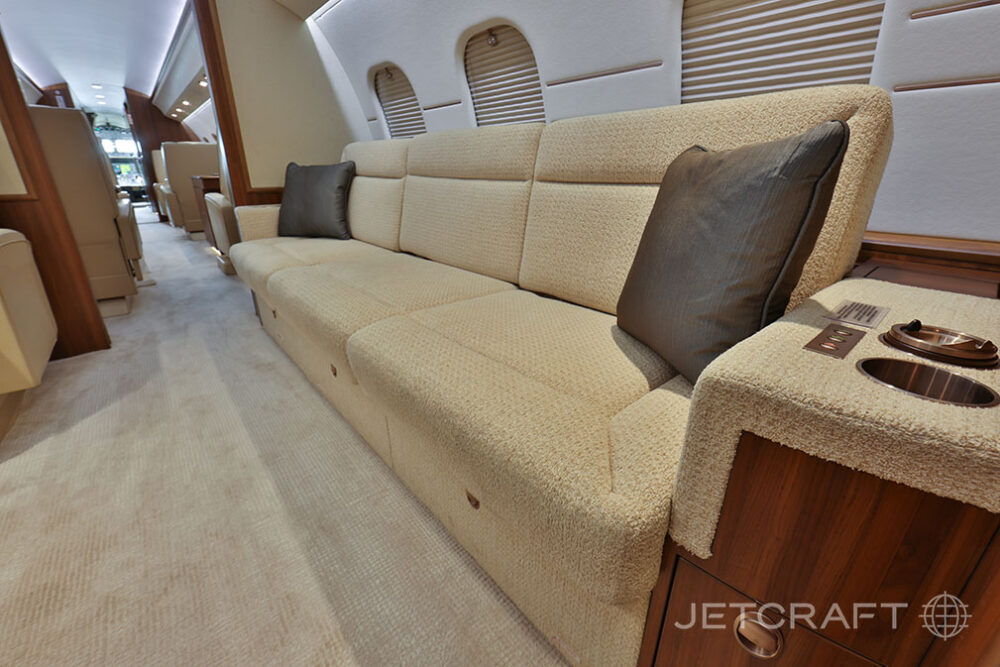 2013 Bombardier Global 6000 S/N 9491