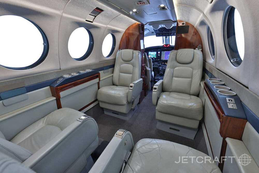 2002 Beechcraft King Air 350 S/N FL-340