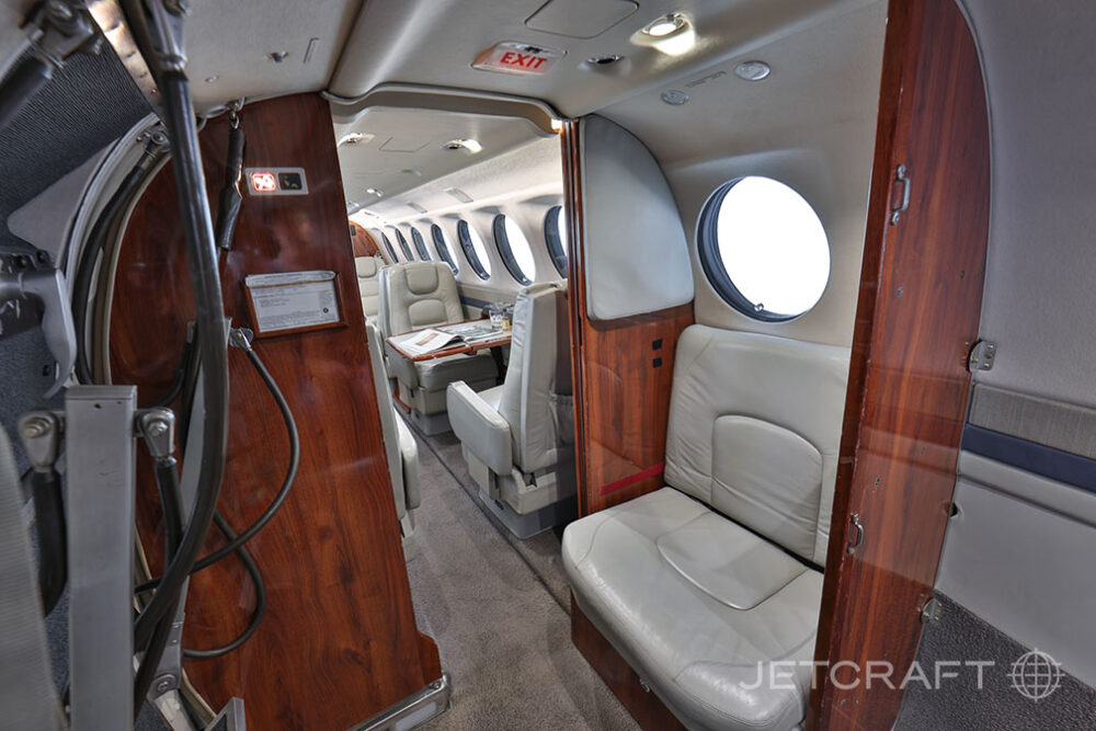 2002 Beechcraft King Air 350 S/N FL-340
