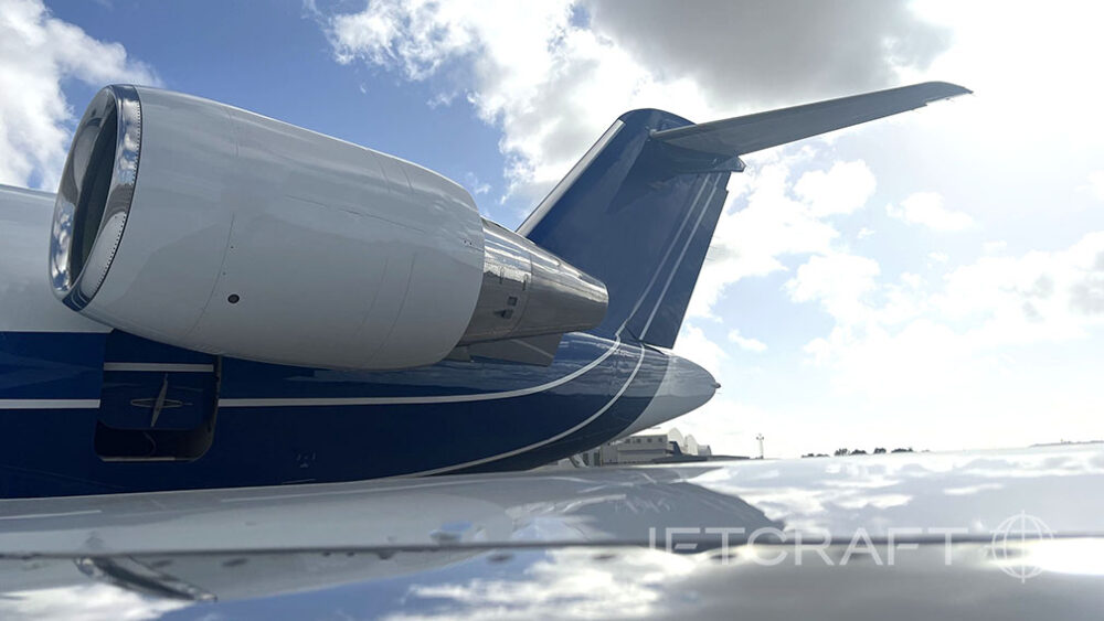 2009 Bombardier Challenger 605 S/N 5785