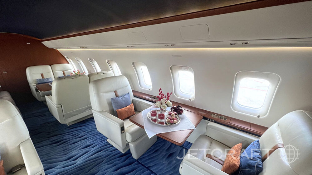 2009 Bombardier Challenger 605 S/N 5785