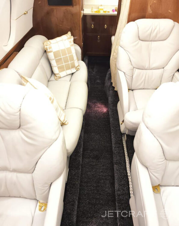 2001 Beechcraft Hawker 800XP S/N 258536