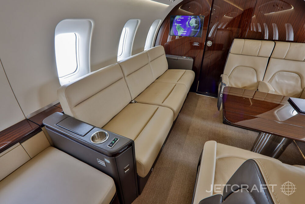 2017 Bombardier Challenger 650  S/N 6109