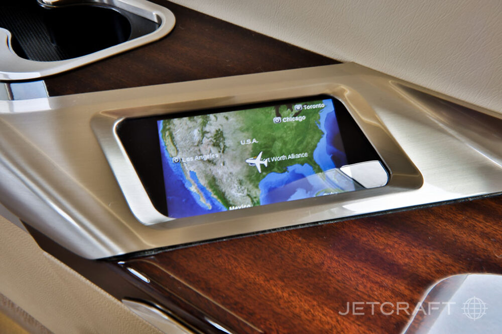 2017 Bombardier Challenger 650  S/N 6109
