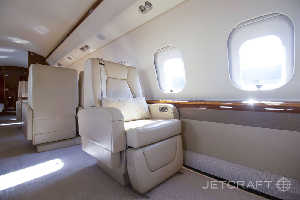 2014 Bombardier Global 6000 S/N 9582