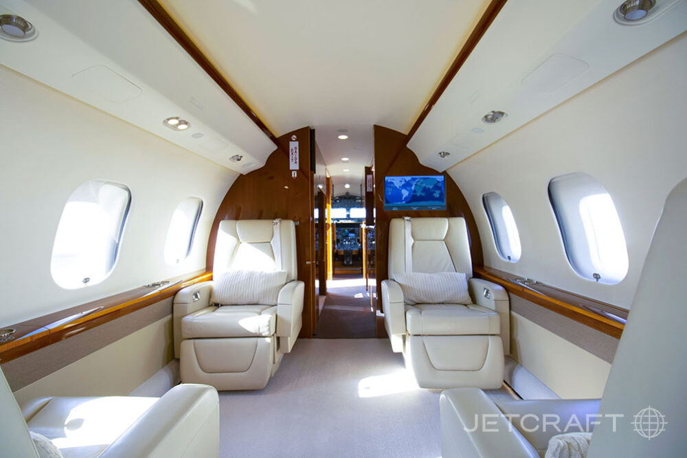 2014 Bombardier Global 6000 S/N 9582