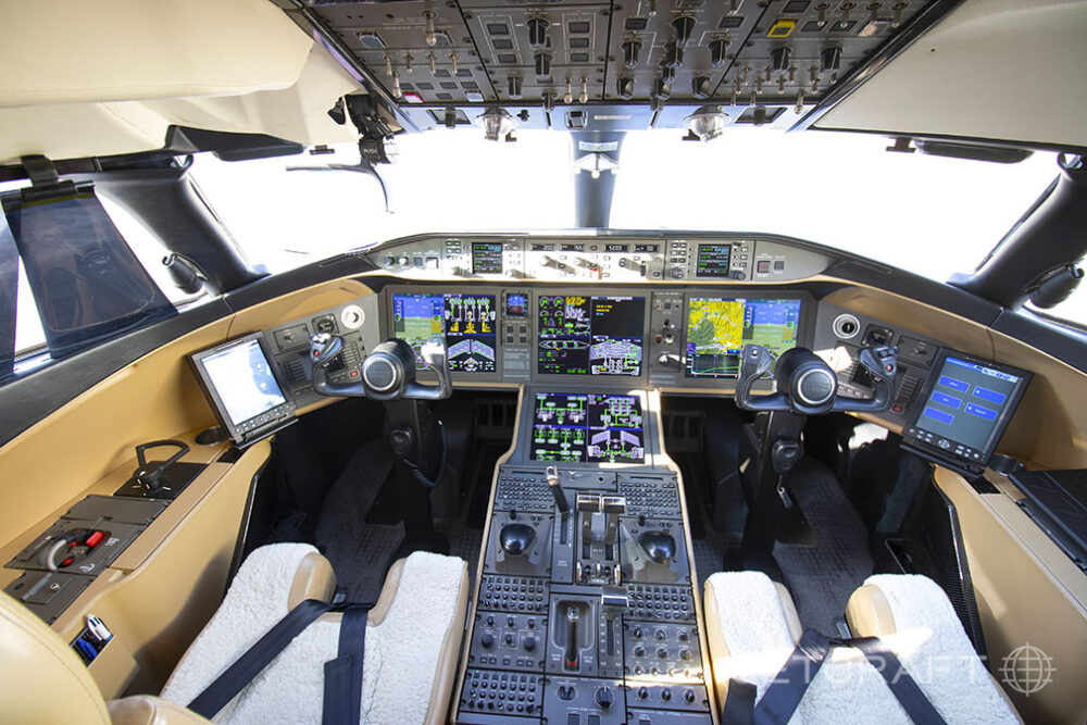 2014 Bombardier Global 6000 S/N 9582