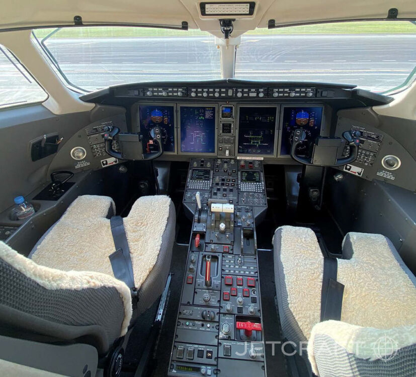 2006 Bombardier Challenger 300 S/N 20106