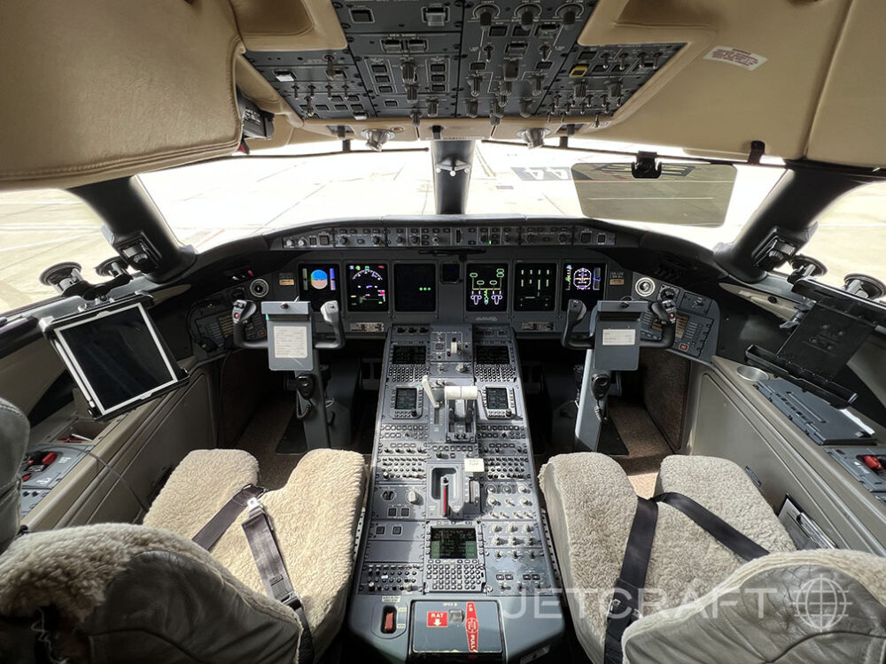 2008 Bombardier Global XRS S/N 9250