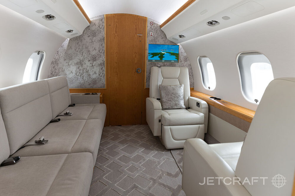 2017 Bombardier Global 6000 S/N 9754