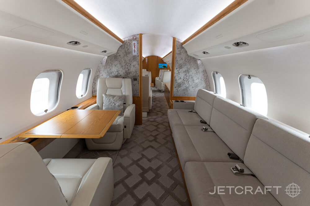 2017 Bombardier Global 6000 S/N 9754