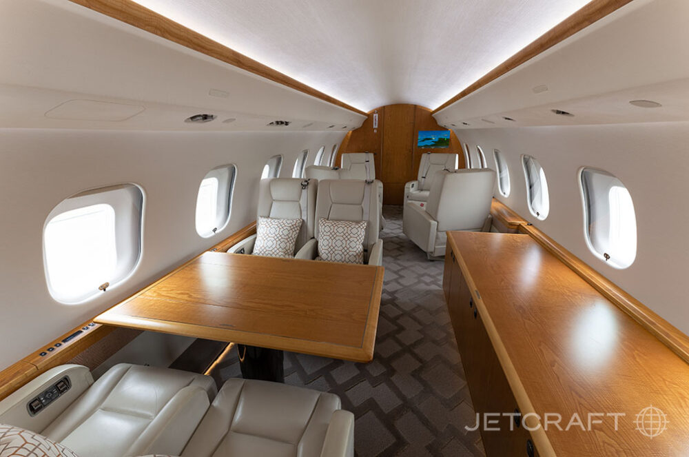 2017 Bombardier Global 6000 S/N 9754