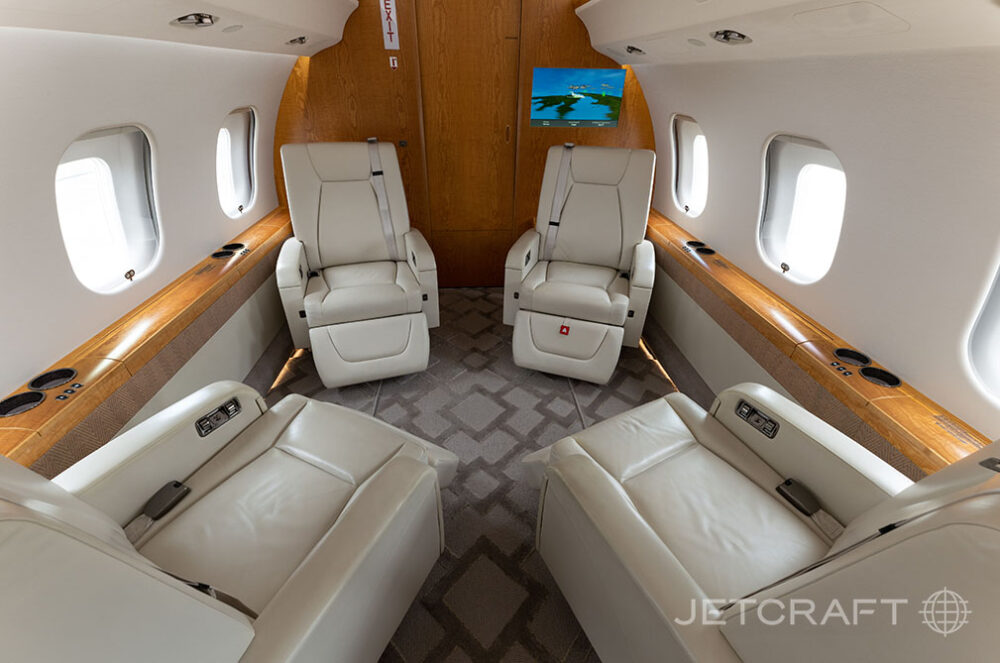 2017 Bombardier Global 6000 S/N 9754