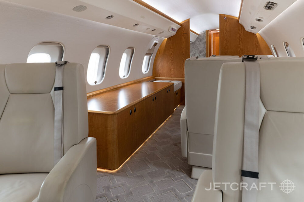 2017 Bombardier Global 6000 S/N 9754