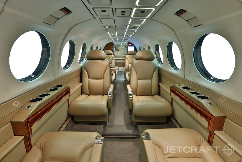 2008 Beechcraft King Air 350 S/N FL-0611