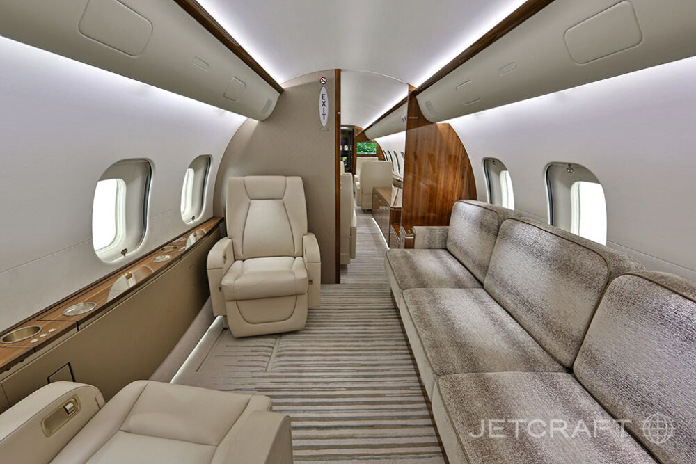 2016 Bombardier Global 5000 S/N 9683