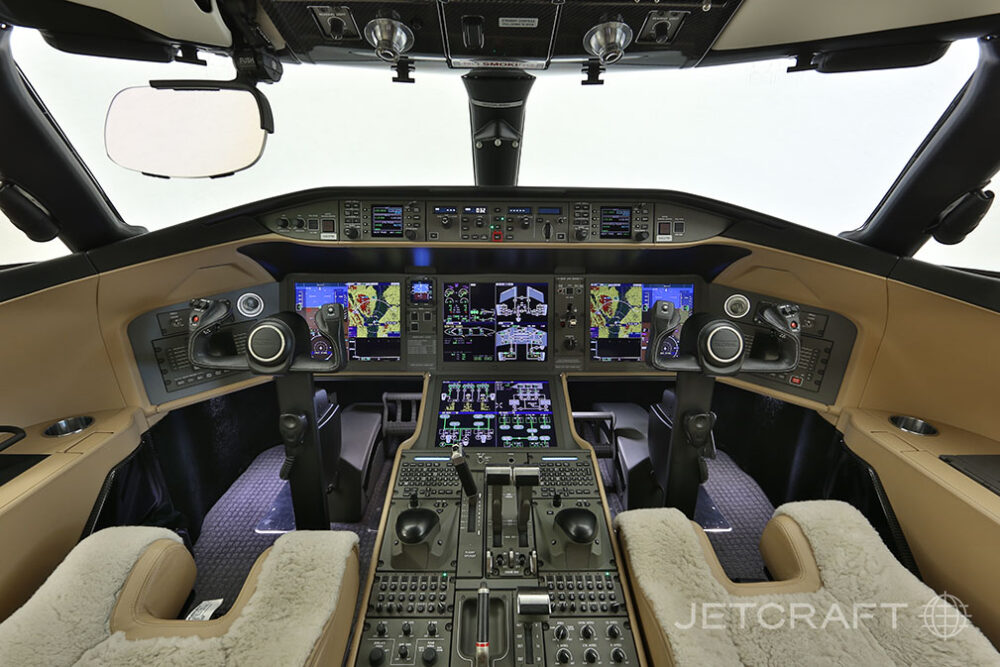2016 Bombardier Global 5000 S/N 9683