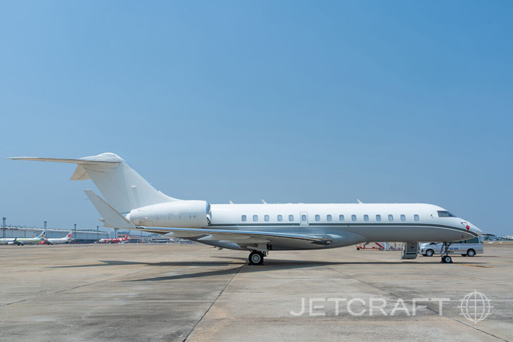 2006 Bombardier Global XRS S/N 9200