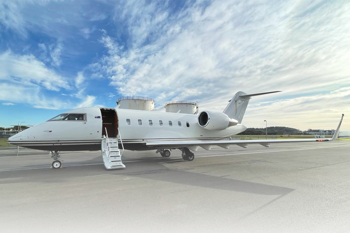 Aircraft14機、Passenger1機 D-ANXA VistaJet Germany Embraer EMB-135BJ Legacy 650 Photo