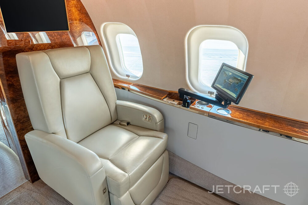 2011 Bombardier Global 5000 S/N 9427