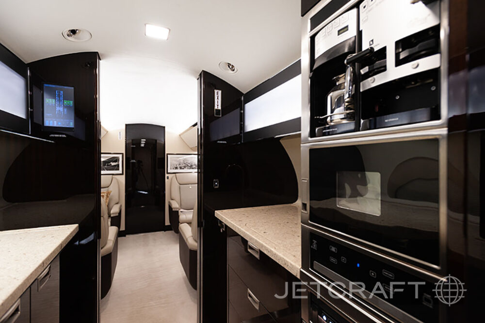 2016 Gulfstream G650ER S/N 6192