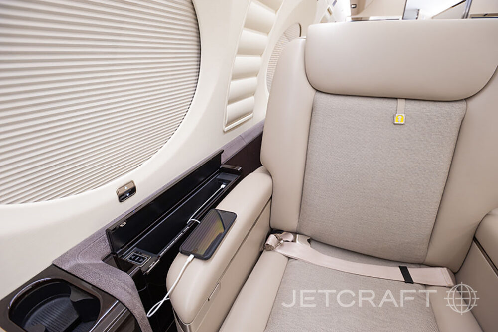 2016 Gulfstream G650ER S/N 6192
