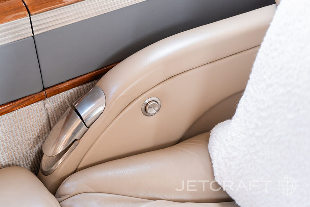 2008 Beechcraft Hawker 900XP S/N HA-0058