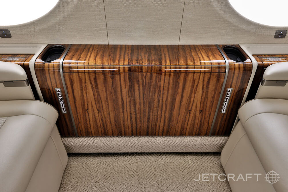 2014 Gulfstream G650 S/N 6102