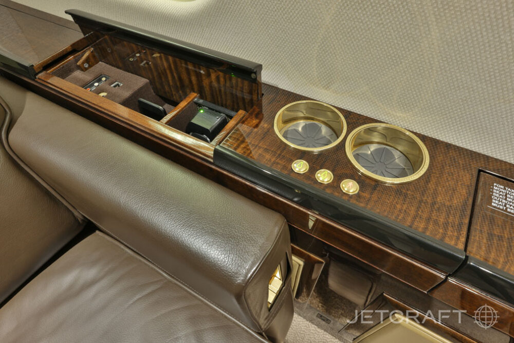 2009 Bombardier Global XRS S/N 9276