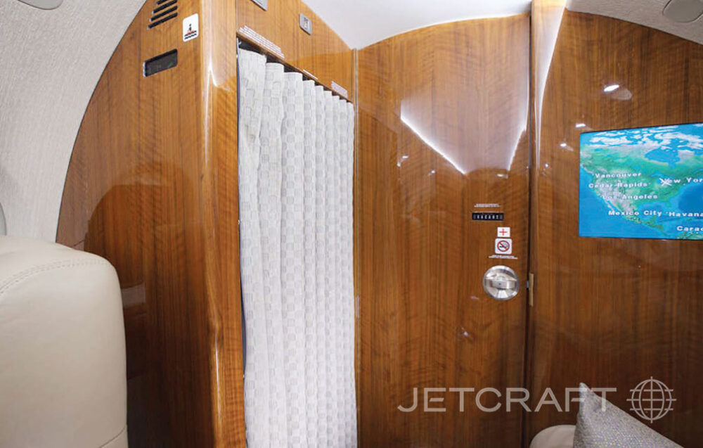 2008 Beechcraft Hawker 900XP S/N HA-0058