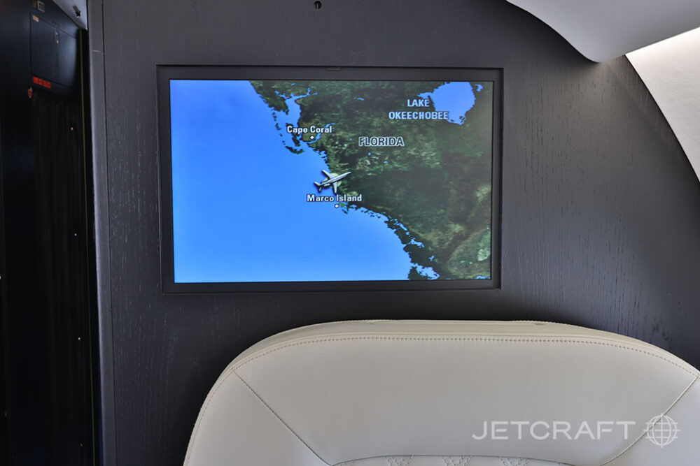 1999 Bombardier Challenger 604 S/N 5406