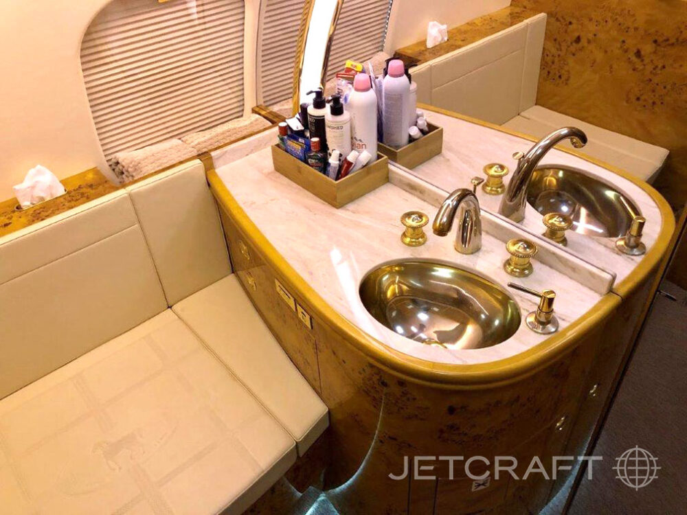 2008 Bombardier Global 5000 S/N 9243