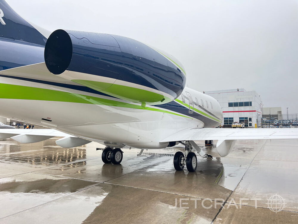 2004 Bombardier Challenger 300 S/N 20016