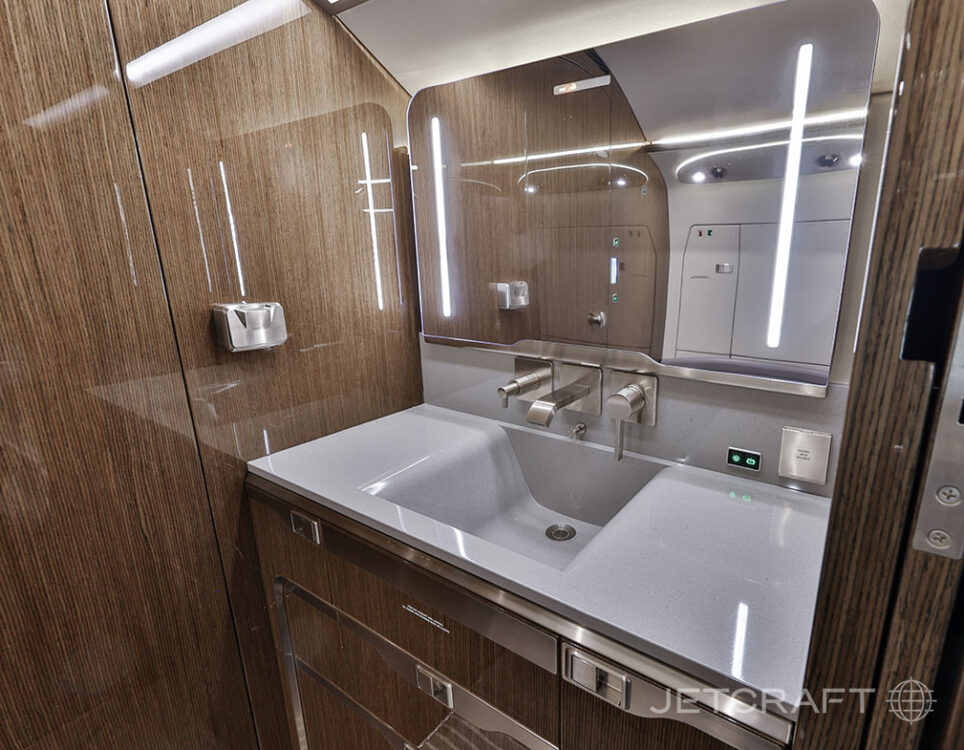 2014 Bombardier Challenger 350 S/N 20503