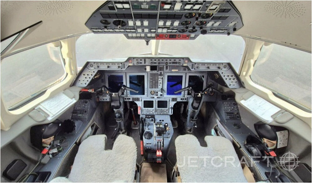 2008 Beechcraft Hawker 750 S/N HB-0007