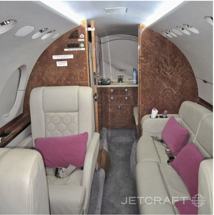2005 Beechcraft Hawker 800XP S/N 258722
