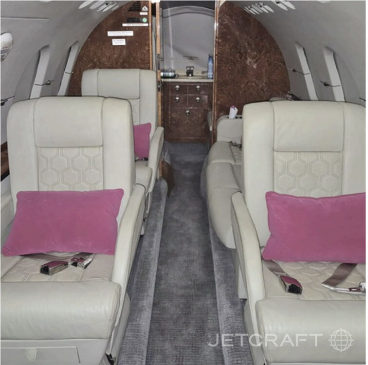2005 Beechcraft Hawker 800XP S/N 258722